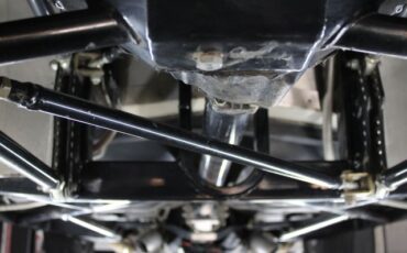 Chevrolet-Chevelle-1966-White-Black-24