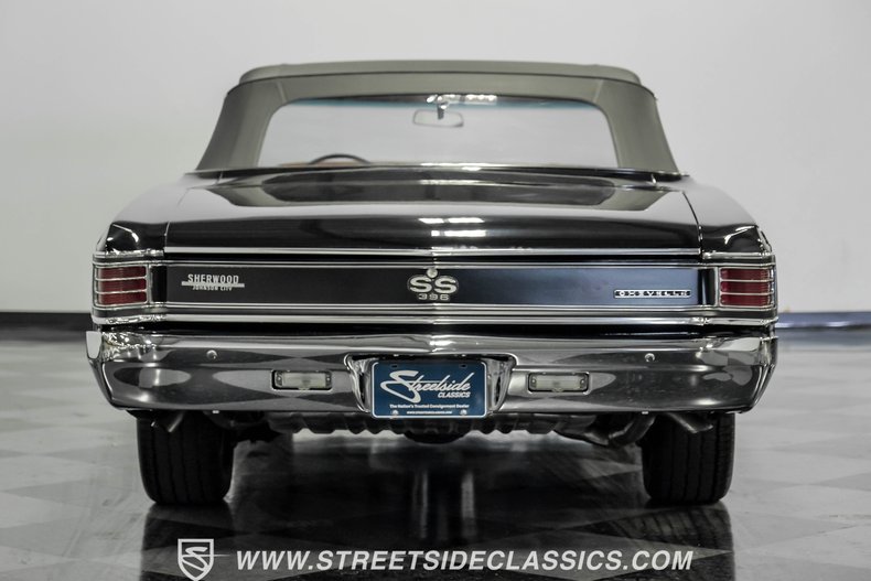 Chevrolet-Chevelle-1967-Black-Red-47