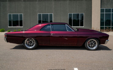 Chevrolet-Chevelle-1967-Coupe-7