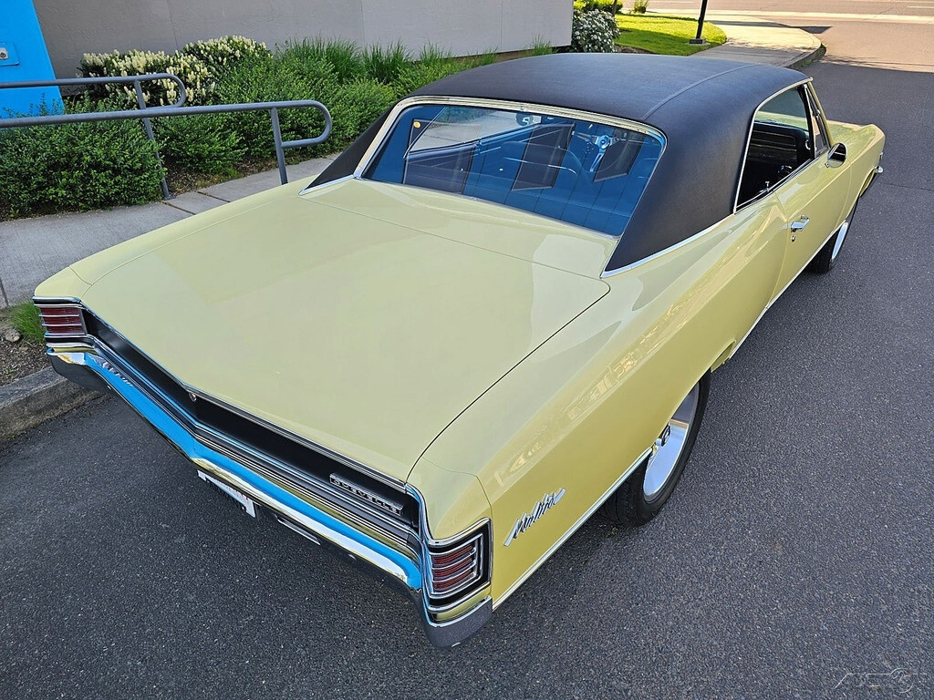 Chevrolet-Chevelle-1967-Sedan-5