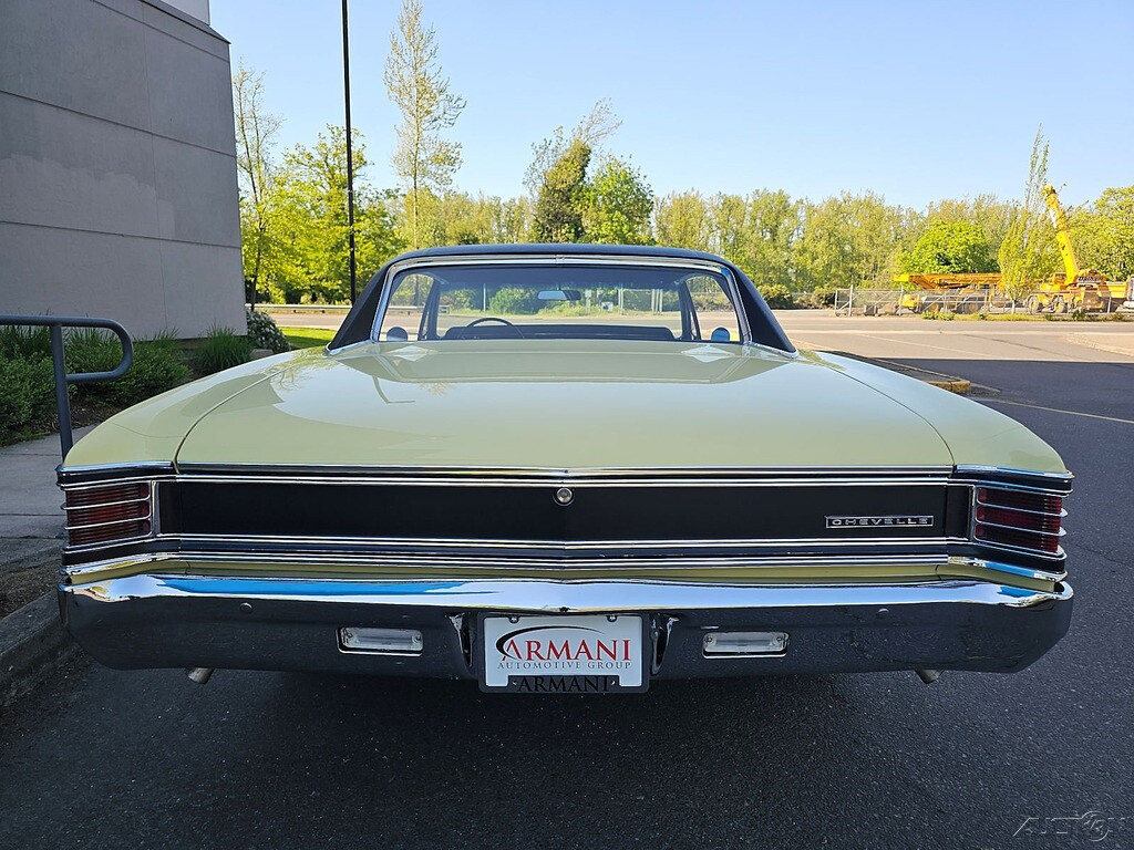 Chevrolet-Chevelle-1967-Sedan-6