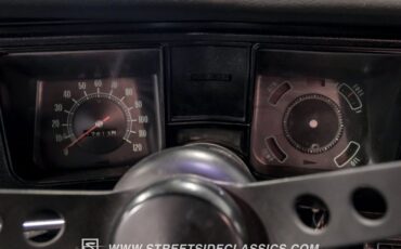 Chevrolet-Chevelle-1968-Inferno-Orange-Metal-Black-39