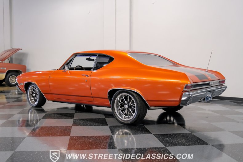 Chevrolet-Chevelle-1968-Inferno-Orange-Metal-Black-8