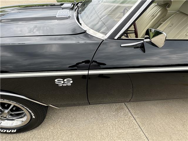 Chevrolet-Chevelle-1969-2-Door-Coupe-28
