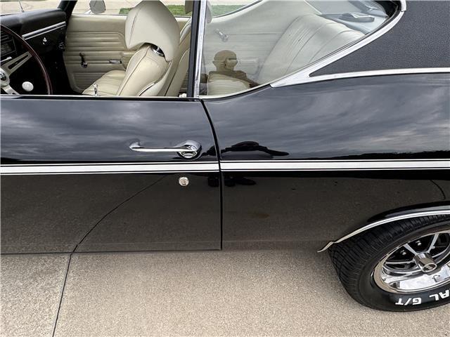 Chevrolet-Chevelle-1969-2-Door-Coupe-29