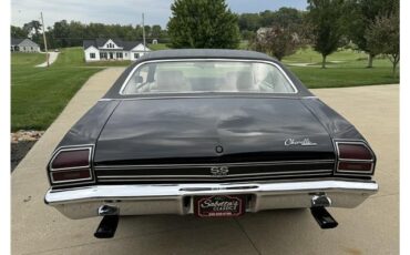 Chevrolet-Chevelle-1969-2-Door-Coupe-33