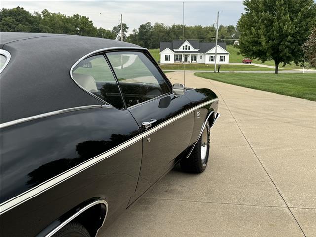 Chevrolet-Chevelle-1969-2-Door-Coupe-39