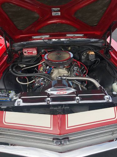 Chevrolet-Chevelle-1969-Red-White-Stripes-Black-6