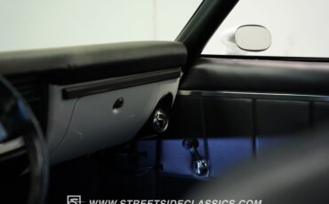 Chevrolet-Chevelle-1969-White-Black-2