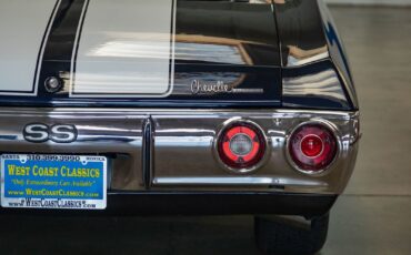 Chevrolet-Chevelle-1972-2-Door-Hardtop-15