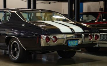 Chevrolet-Chevelle-1972-2-Door-Hardtop-18
