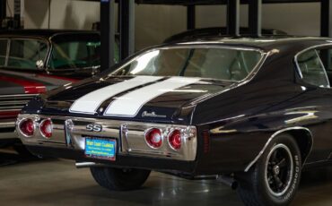 Chevrolet-Chevelle-1972-2-Door-Hardtop-20