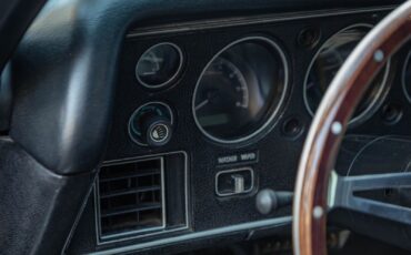 Chevrolet-Chevelle-1972-2-Door-Hardtop-30