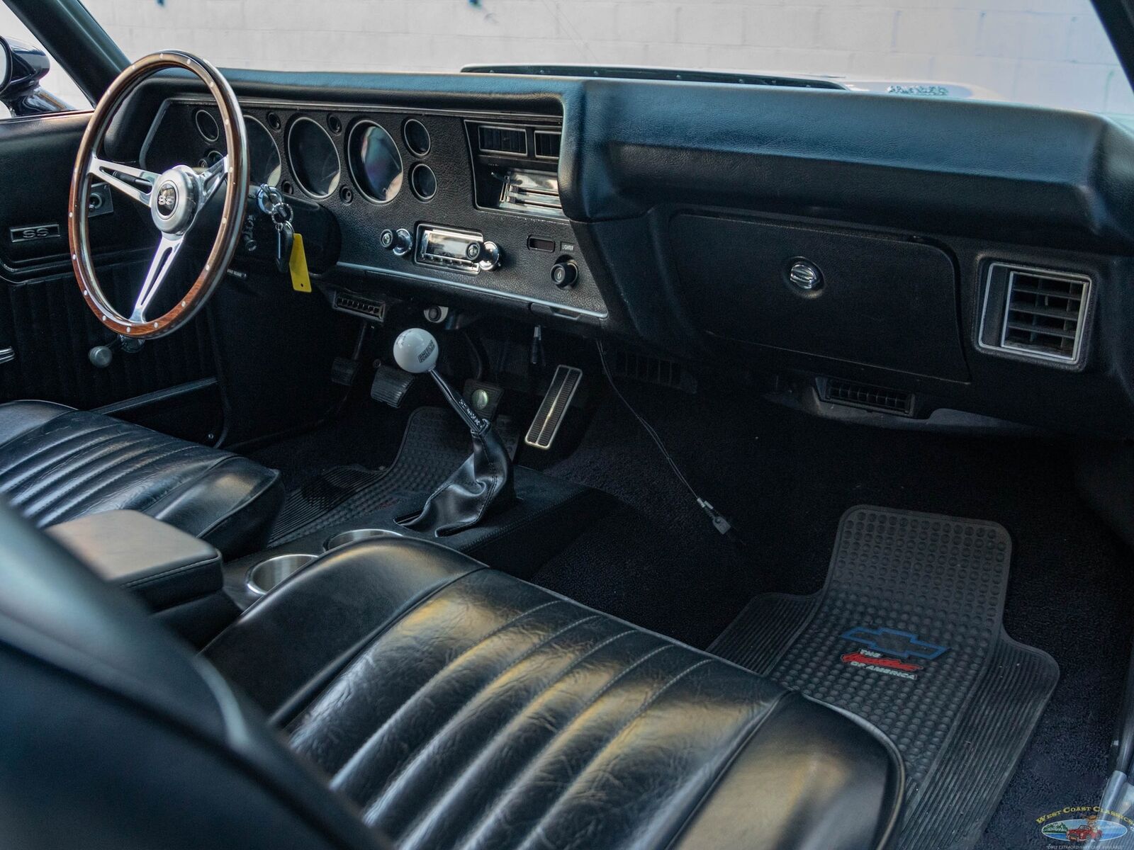 Chevrolet-Chevelle-1972-2-Door-Hardtop-32