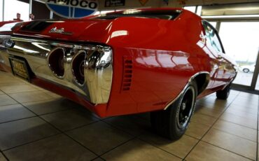 Chevrolet-Chevelle-1972-Classic-Car-16