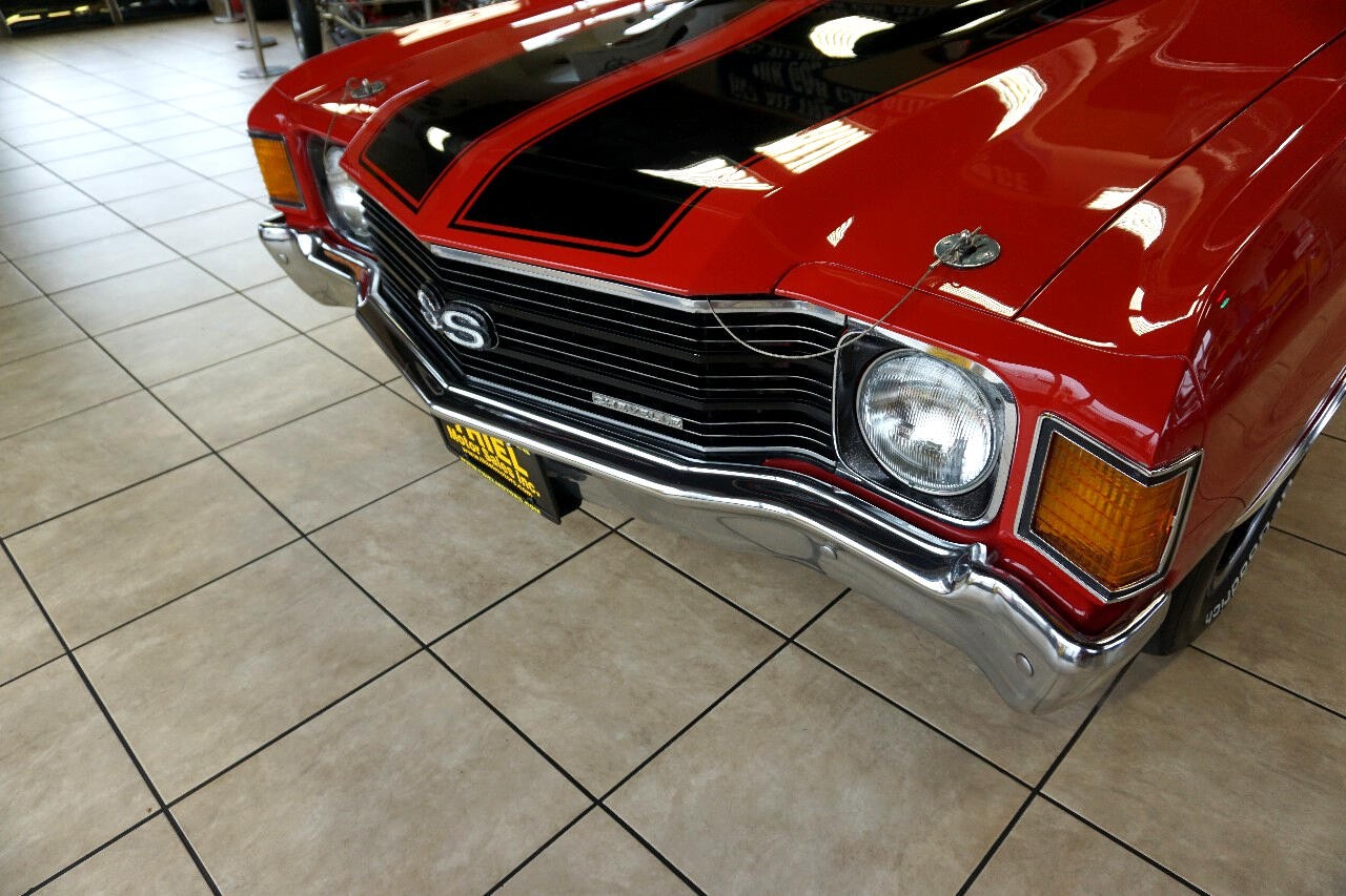 Chevrolet-Chevelle-1972-Classic-Car-17