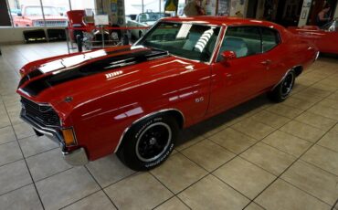 Chevrolet-Chevelle-1972-Classic-Car-2
