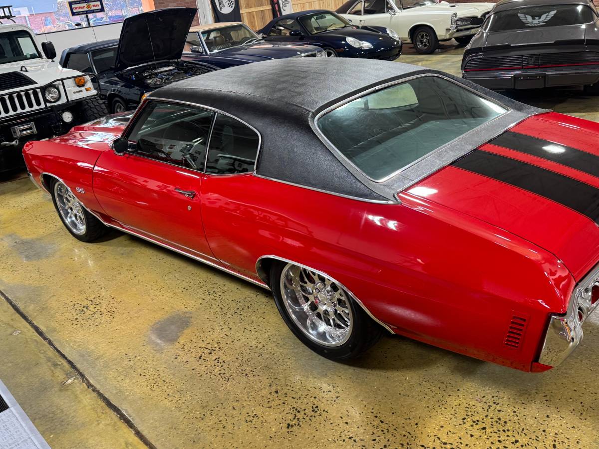 Chevrolet-Chevelle-1972-red-1