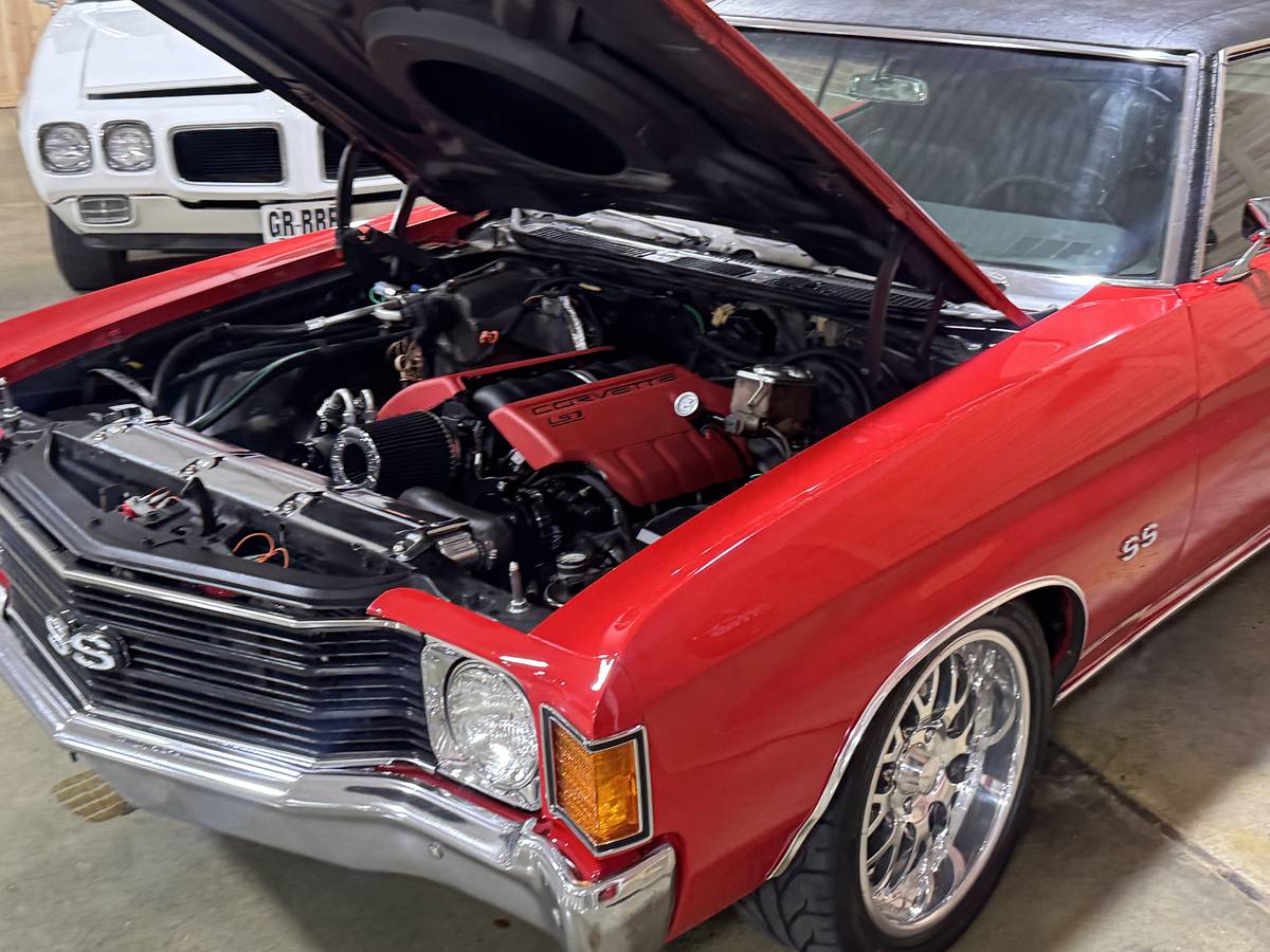 Chevrolet-Chevelle-1972-red-2