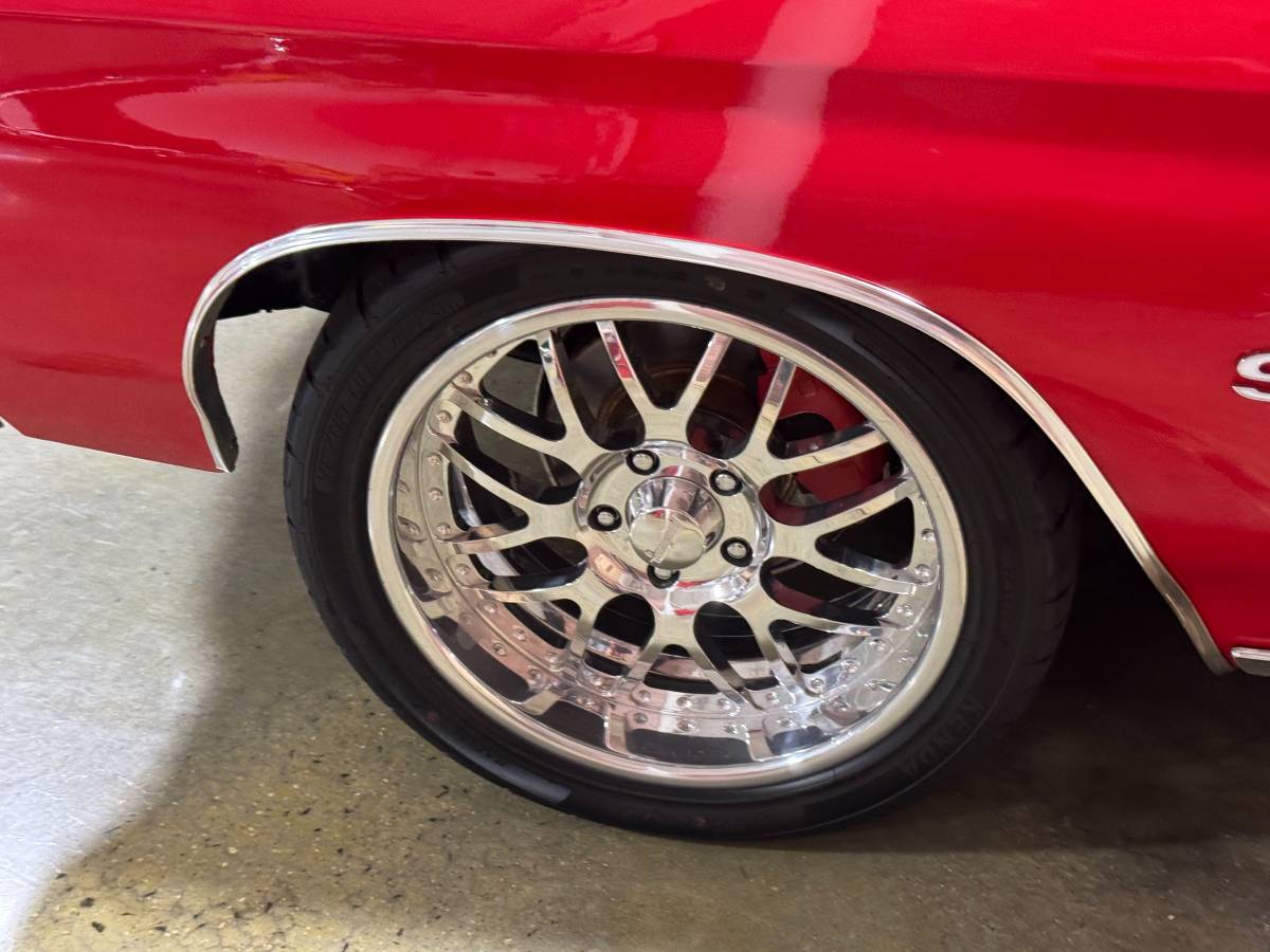 Chevrolet-Chevelle-1972-red-5