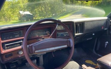 Chevrolet-Chevelle-1976-2