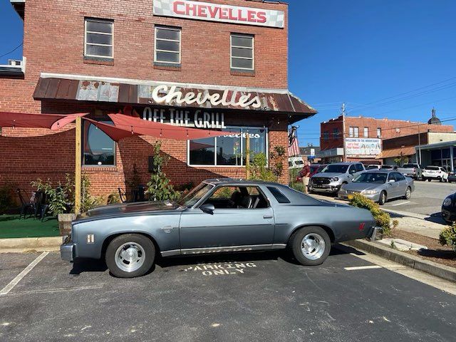 Chevrolet-Chevelle-1976-4
