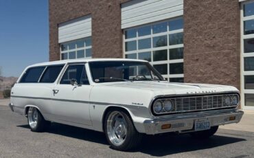 Chevrolet-Chevelle-ls-restomod-w-1964-white
