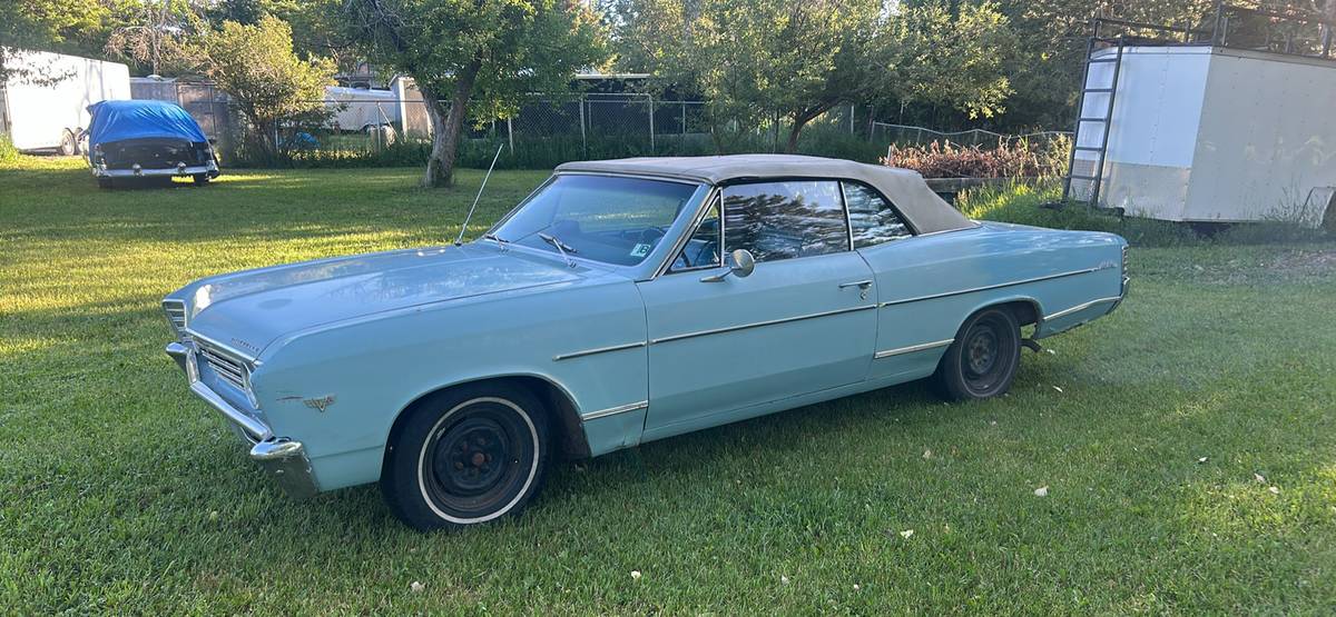 Chevrolet-Chevelle-malibu-1967-1