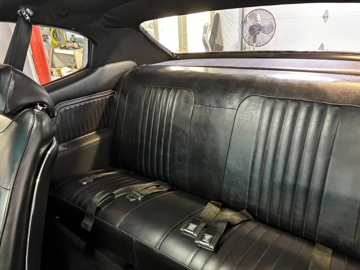 Chevrolet-Chevelle-malibu-1971-silver-2