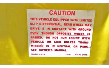 Chevrolet-Chevelle-ss-1971-Sunflower-Yellow-Black-42