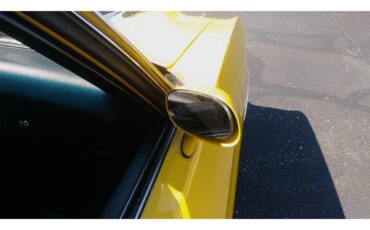 Chevrolet-Chevelle-ss-1971-Sunflower-Yellow-Black-61