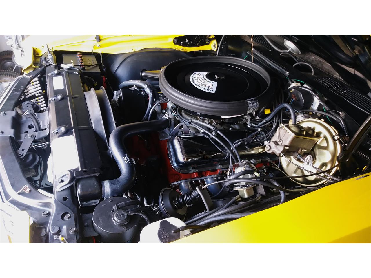 Chevrolet-Chevelle-ss-1971-Sunflower-Yellow-Black-65