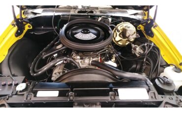 Chevrolet-Chevelle-ss-1971-Sunflower-Yellow-Black-66