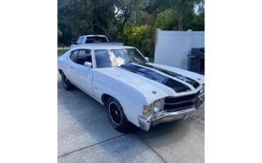 Chevrolet-Chevelle-ss-1971-White-Black-2