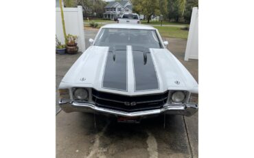 Chevrolet-Chevelle-ss-1971-White-Black-3