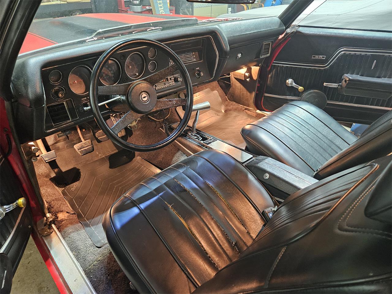 Chevrolet-Chevelle-ss-1972-Red-w-black-stripes-Black-11