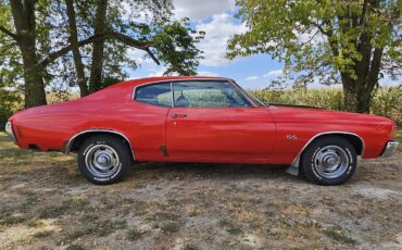 Chevrolet-Chevelle-ss-1972-Red-w-black-stripes-Black-14