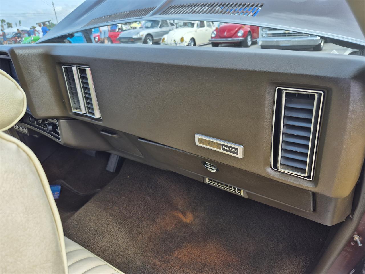 Chevrolet-Chevelle-ss-1973-Brown-metallic-metal-Beige-57