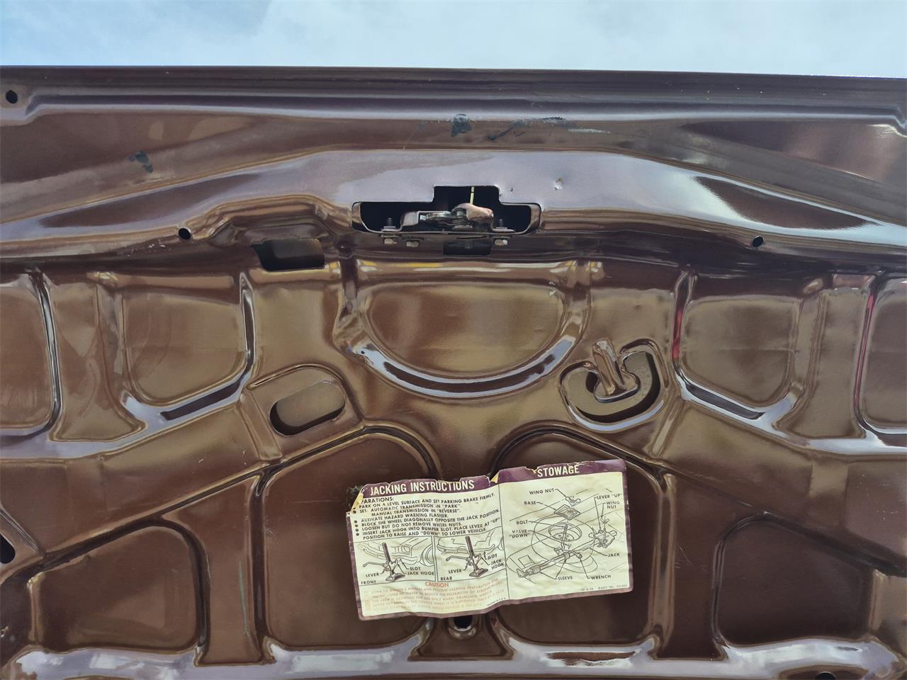 Chevrolet-Chevelle-ss-1973-Brown-metallic-metal-Beige-6