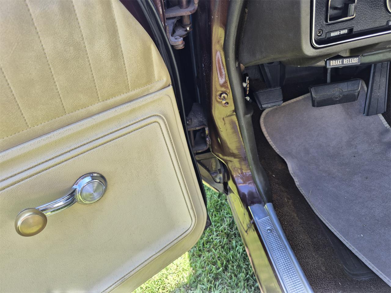 Chevrolet-Chevelle-ss-1973-Brown-metallic-metal-Beige-92