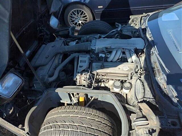 Chevrolet-Chevy-corvette-1987-17