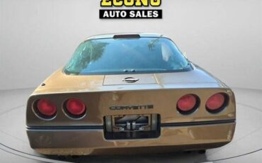 Chevrolet-Chevy-corvette-1987-4