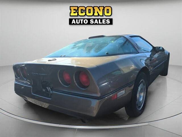 Chevrolet-Chevy-corvette-1987-5