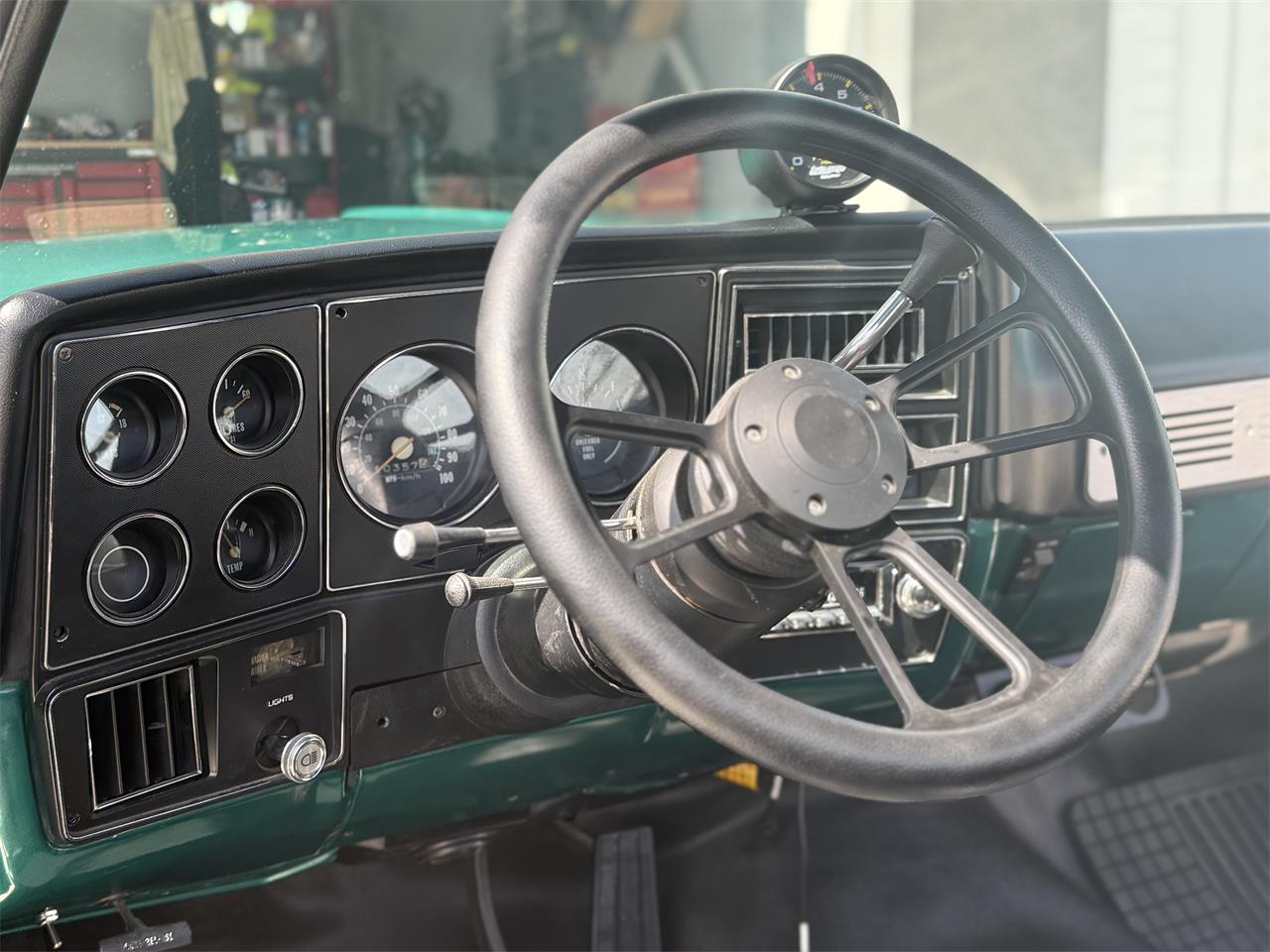 Chevrolet-Cheyenne-1979-Shamrock-Green-Black-9