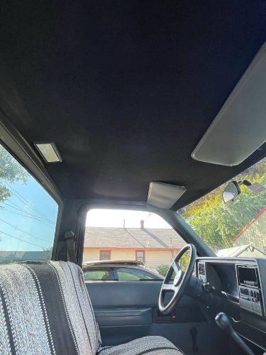 Chevrolet-Cheyenne-1989-Gray-1
