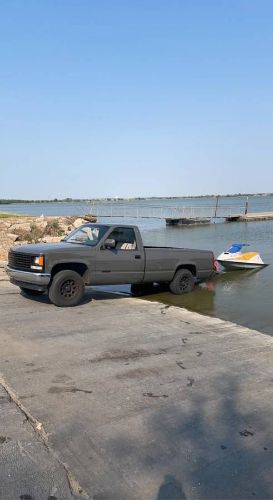 Chevrolet-Cheyenne-1989-Gray-13
