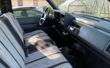 Chevrolet-Cheyenne-1989-Gray