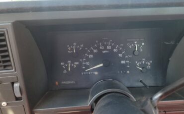 Chevrolet-Cheyenne-k1500-4x4-1992-red-10