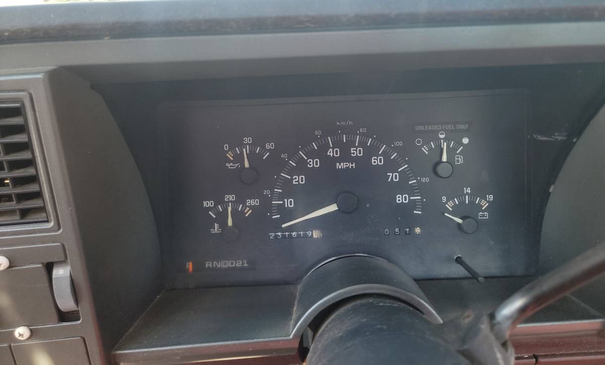 Chevrolet-Cheyenne-k1500-4x4-1992-red-10