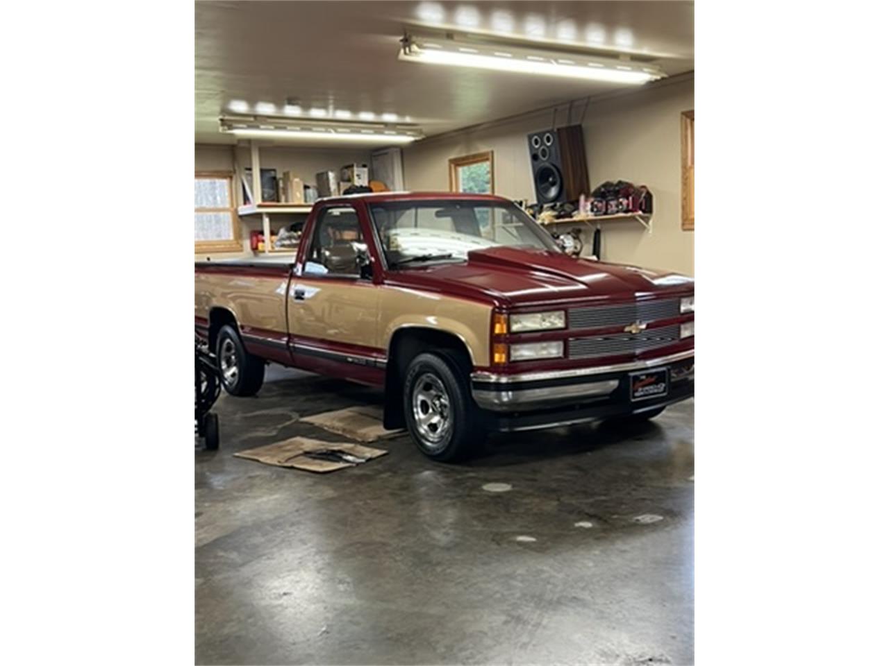 Chevrolet-Ck-1500-1990-Crims-RedAdobe-Gold-Garnet-Seat-Custom-2
